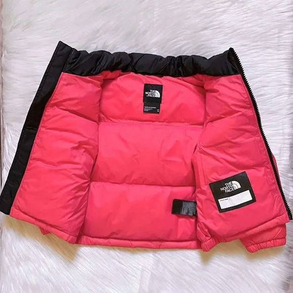 The North Face Kids’ 1996 Retro Nuptse Jacket In Paradise Pink - Picture 5 of 10